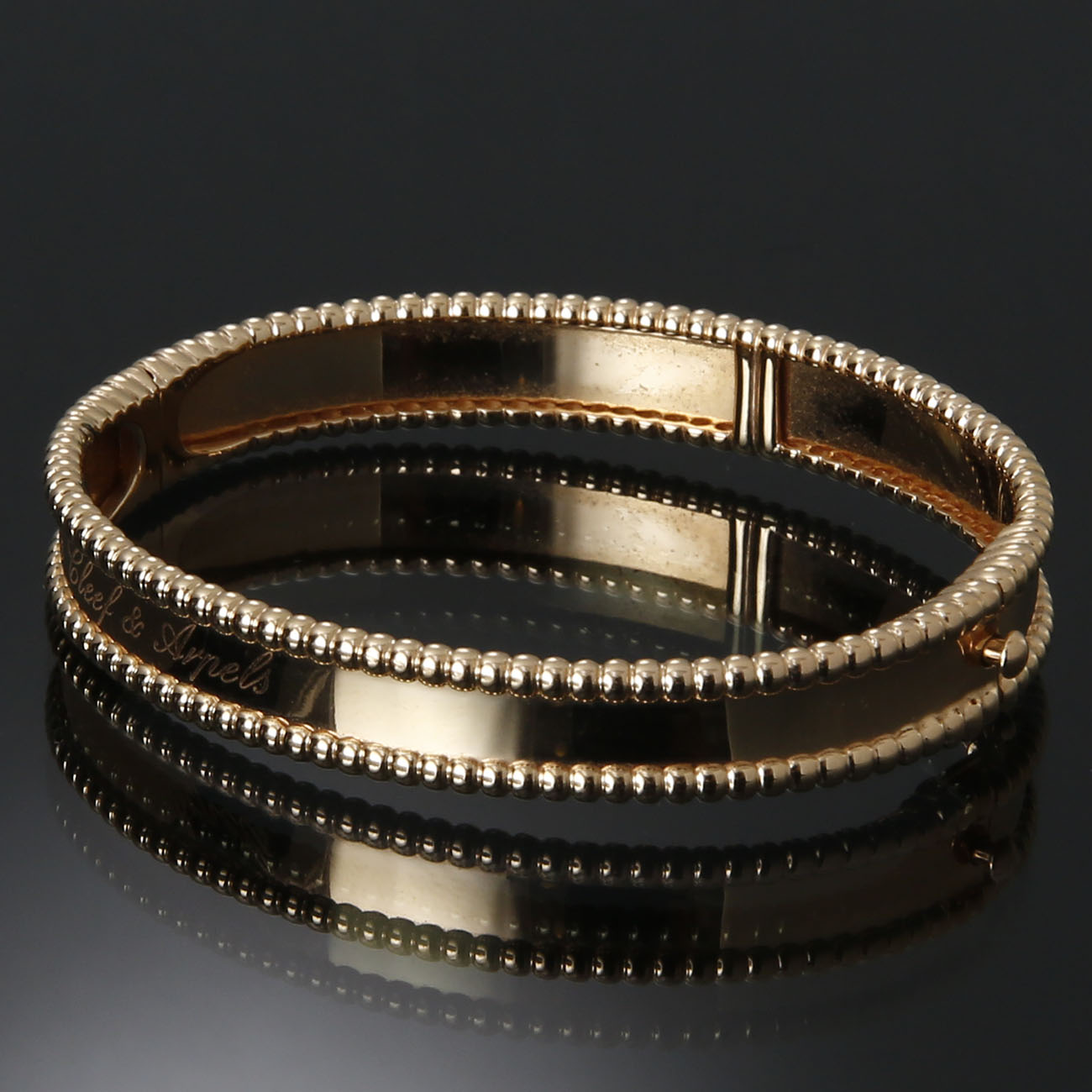 Van Cleef & Arpels(USED)반클리프앤아펠 뻬를리 브레이슬릿